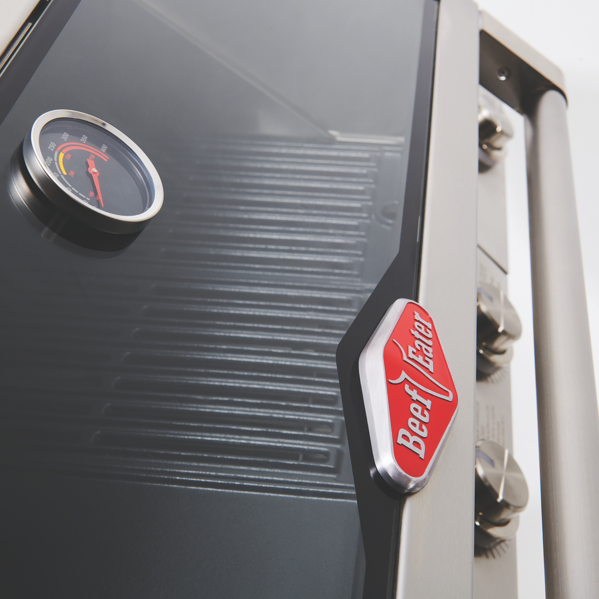 BeefEater 7000 Series Premium – 5-Brenner Gasgrill mit Seitenbrenner