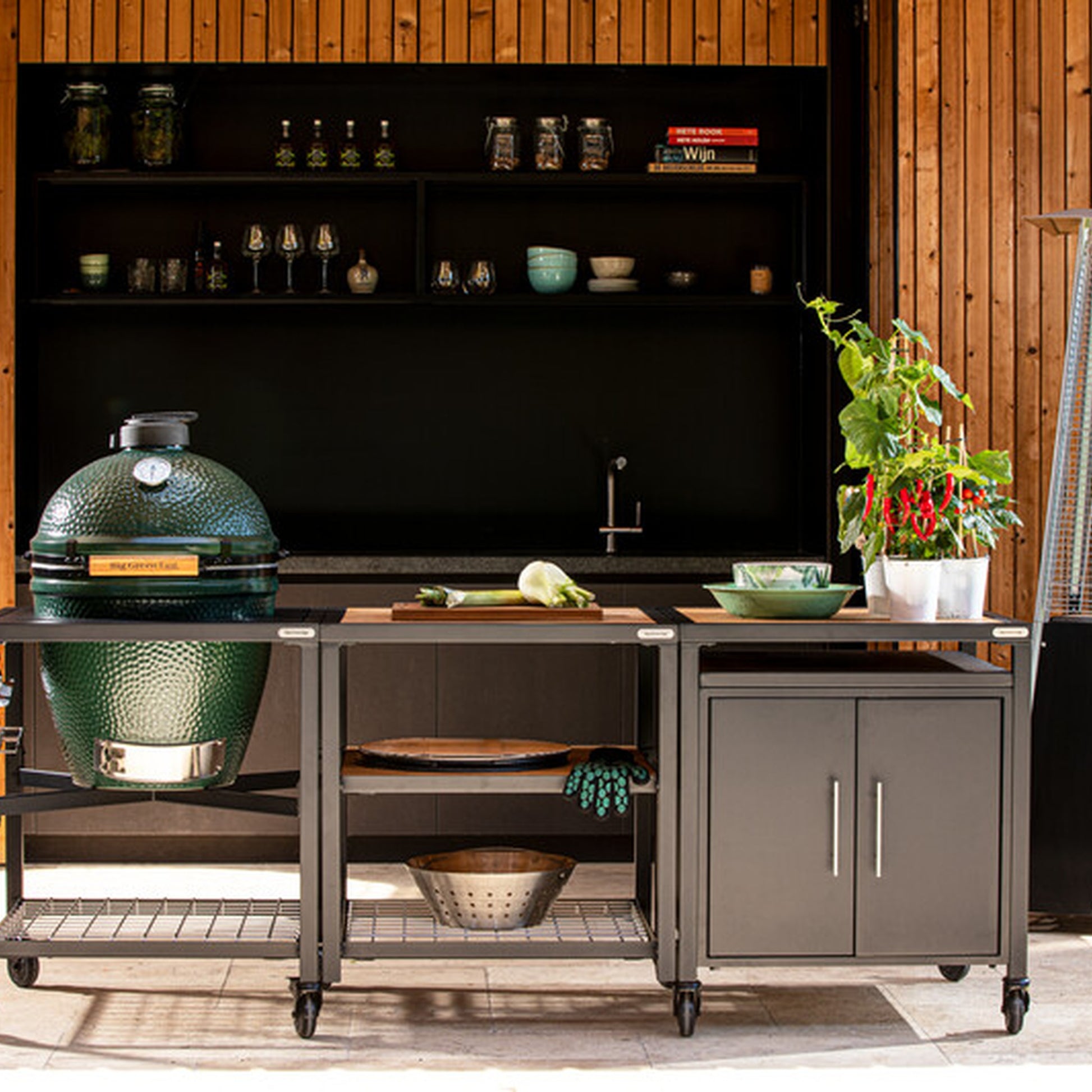 Big Green Egg Outdoorküche Large Lifestyle